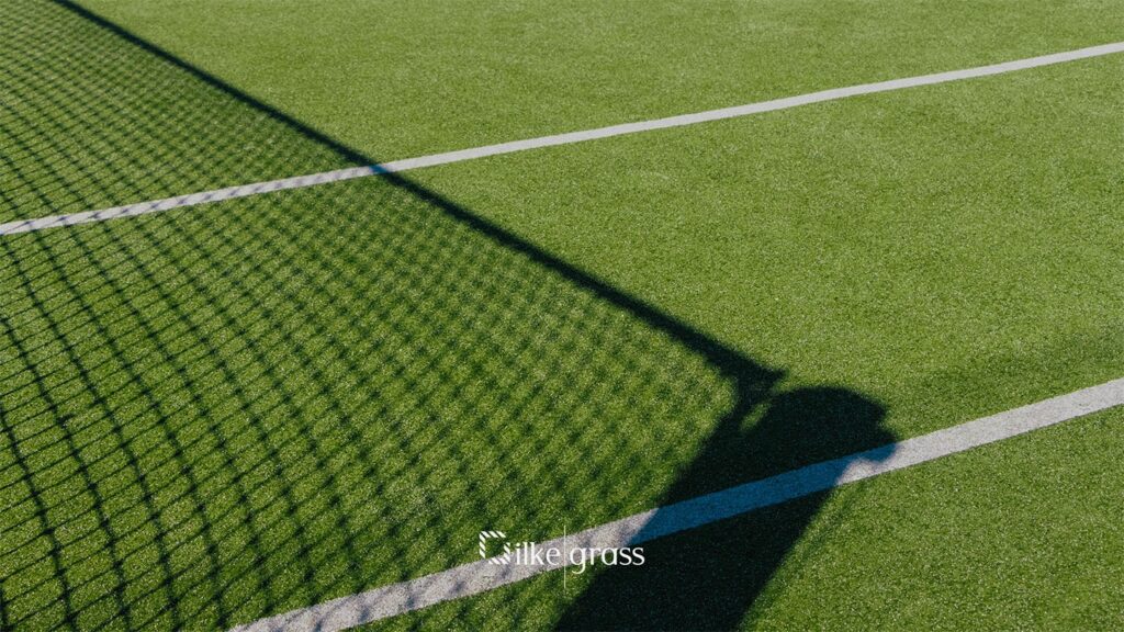 Sentetik Çim Tenis Kortu Bakımı